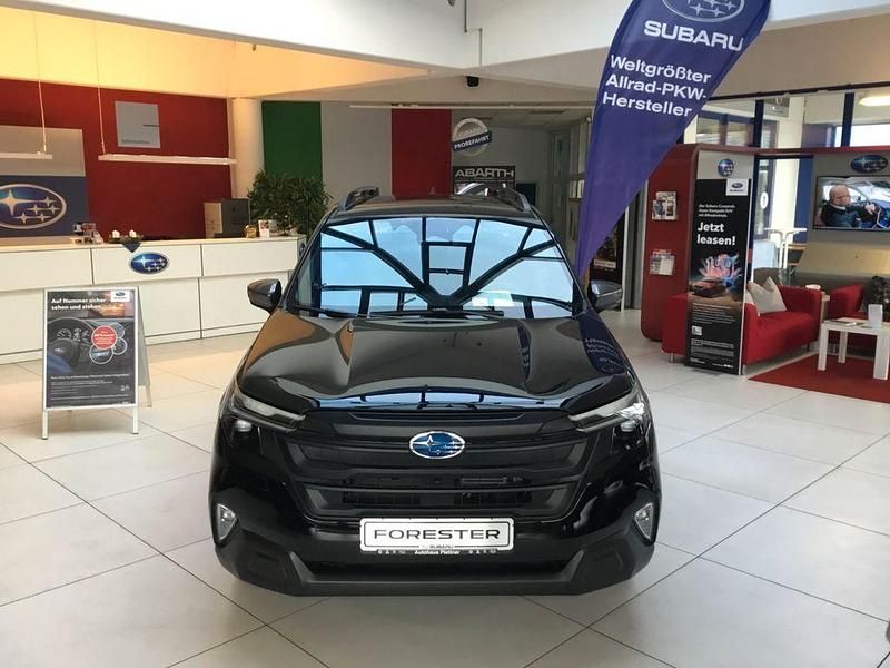 Neu Subaru Forester Active 136 PS (100 kW) 2025 Schwarz SUV