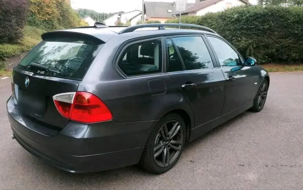 Gebraucht BMW 318 143 PS (105 kW) 2007 Kombi