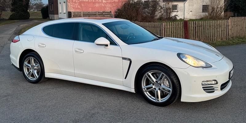 Gebraucht Porsche Panamera 4S 400 PS (294 kW) 2012 Weiß Limousine