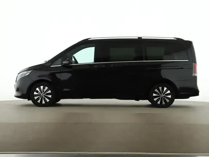 Gebraucht Mercedes V250 Avantgarde 360 PS (264 kW) 2025 Schwarz Van / Kleinbus
