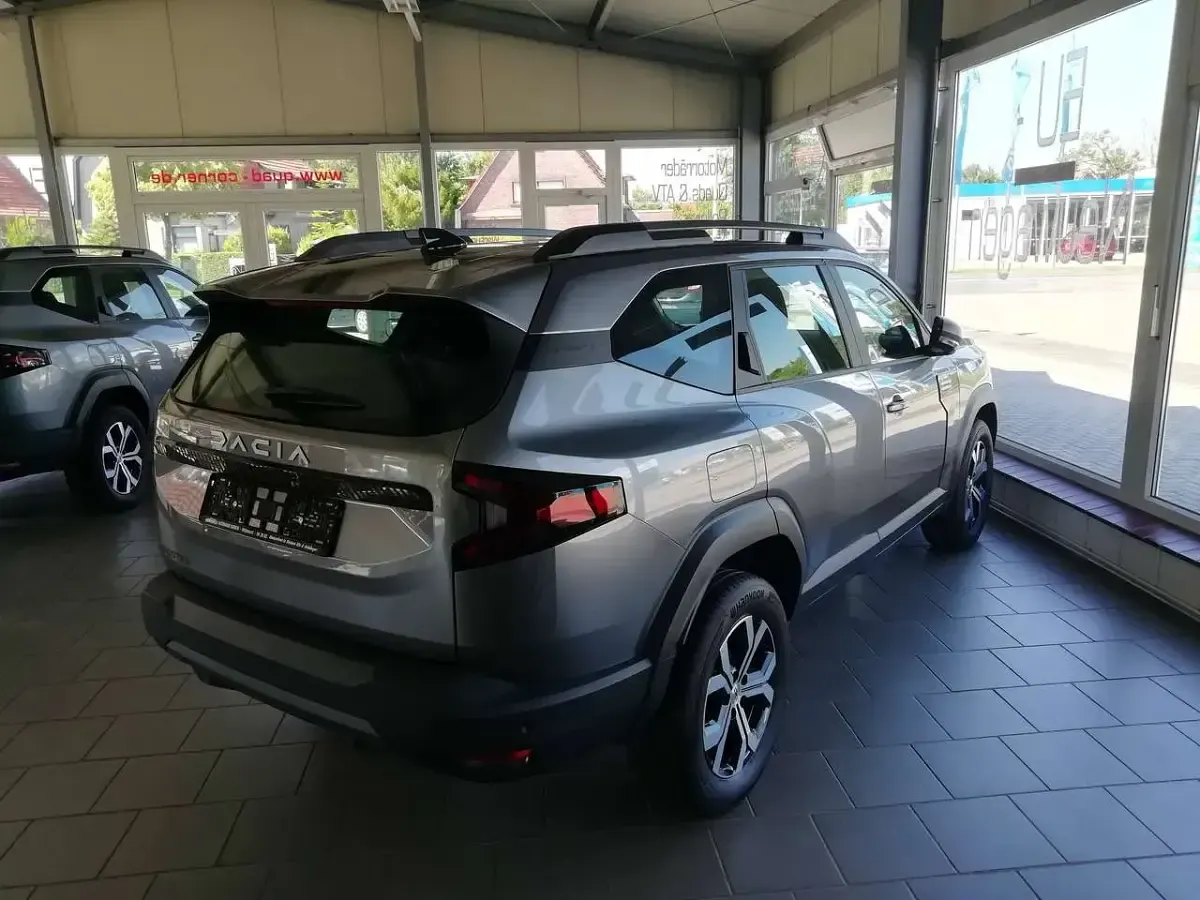 Neu Dacia Bigster Expression 158 PS (116 kW) 2025 Metallic wählbar & inclusiv SUV
