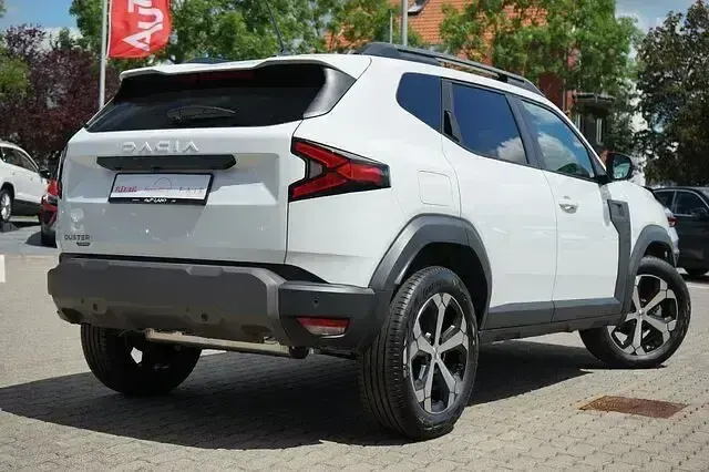 Neu Dacia Duster 143 PS (105 kW) 2025 Weiß SUV