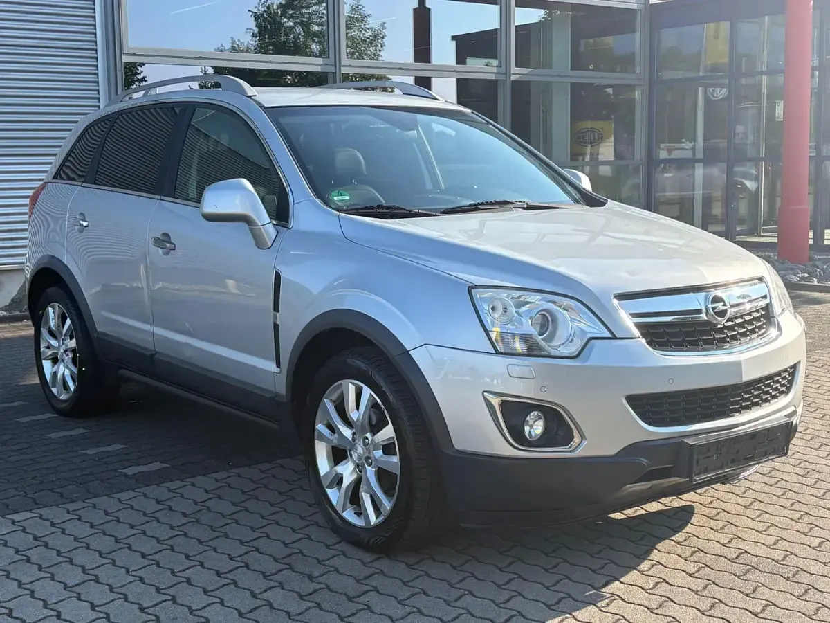 Gebraucht Opel Antara Cosmo 163 PS (119 kW) 2014 Silber SUV