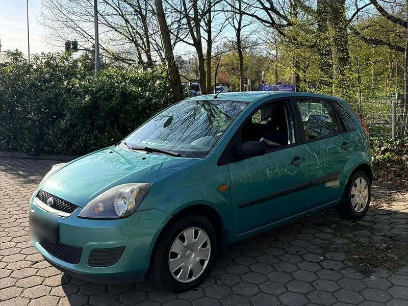 Gebraucht Ford Fiesta 69 PS (50 kW) 2007 Grün Kleinwagen