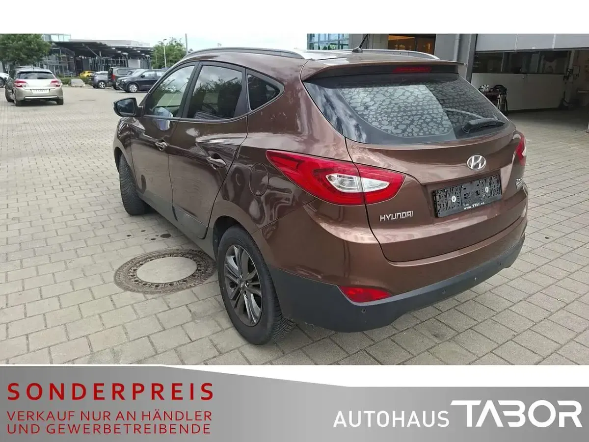 Gebraucht Hyundai ix35 Edition 116 PS (85 kW) 2015 Hazel brown / met SUV