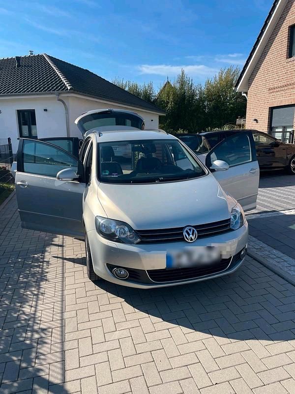 Gebraucht VW Golf Plus Cross 122 PS (89 kW) 2013 Silber Van / Kleinbus