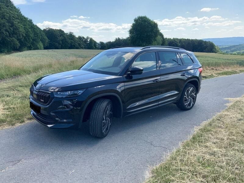 Schwarz Gebraucht 2022 Skoda Kodiaq RS SUV | 38.400 € (Guter Preis) - Bild 1/4