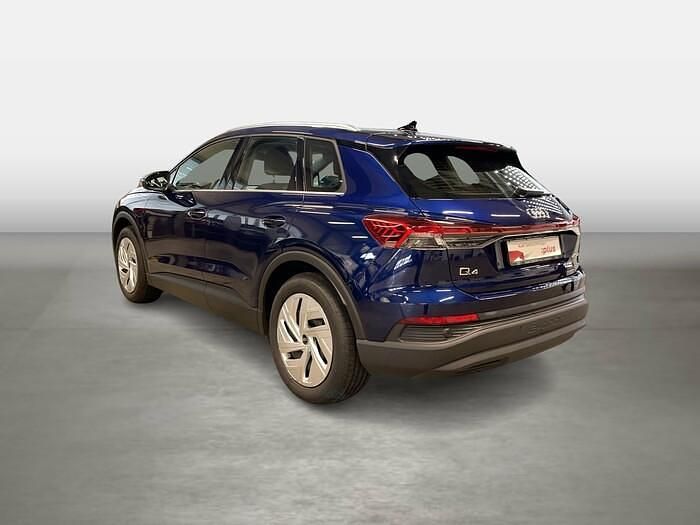 Gebraucht Audi Q4 e-tron Comfort 150 kW (204 PS) 2023 Navarrablau SUV