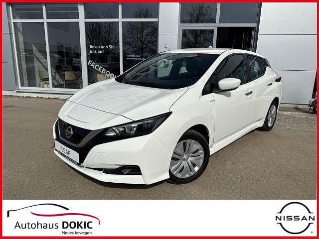 Gebraucht Nissan Leaf Basis 110 kW (150 PS) 2022 Weiß Kleinwagen