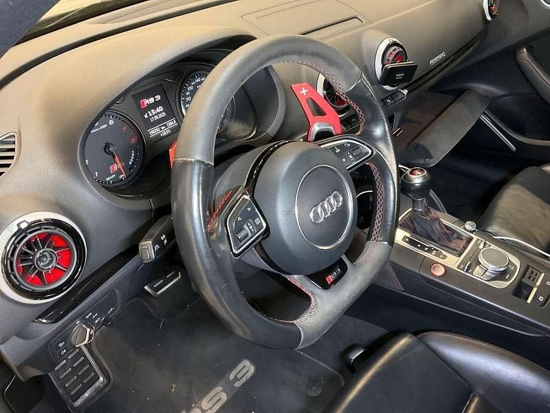 Gebraucht Audi RS3 Sport 367 PS (269 kW) 2016 Mythosschwarz Limousine