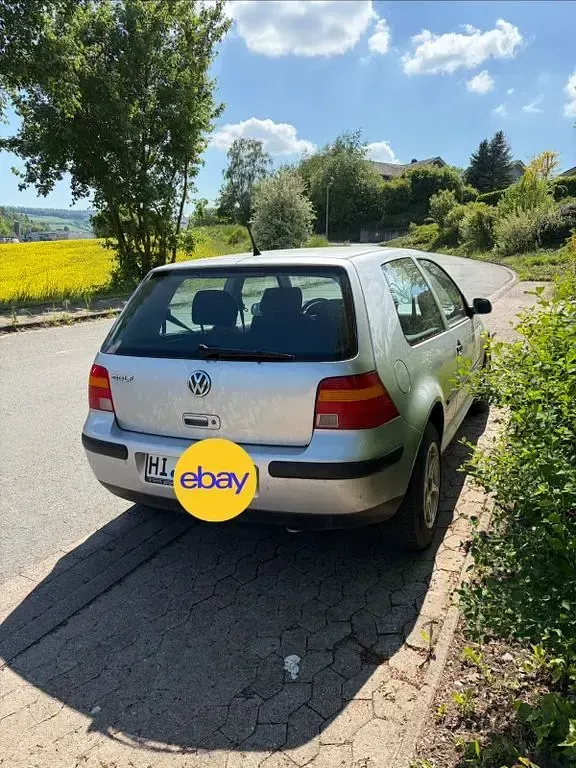 Gebraucht VW Golf IV Trendline 75 PS (55 kW) 2003 Silber Kleinwagen