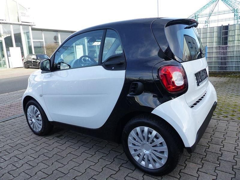 Gebraucht Smart ForTwo Electric Drive 41 kW (56 PS) 2018 Weiß