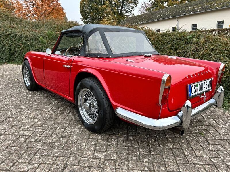 Gebraucht Triumph TR4 101 PS (74 kW) 1964 Rot Cabrio