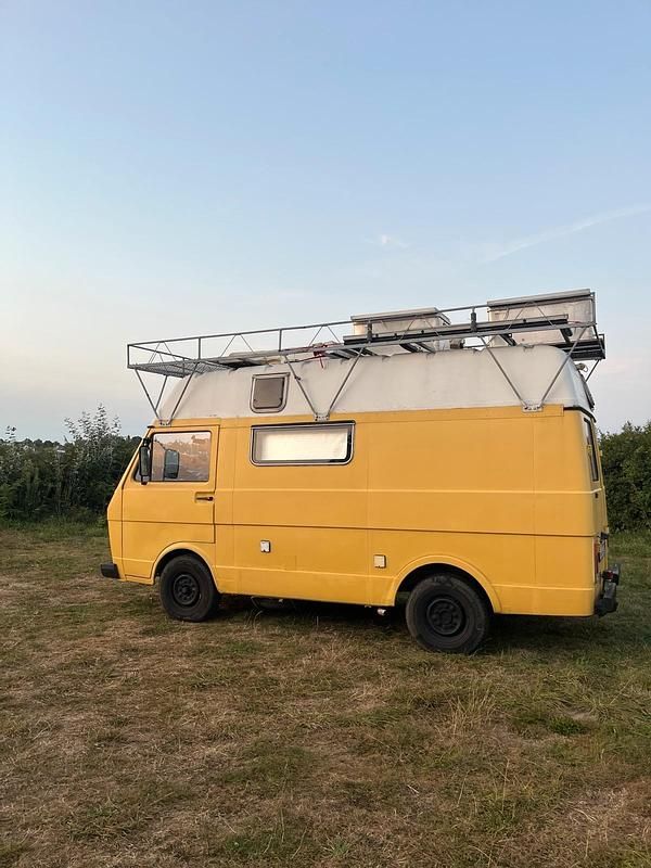 Usado VW LT 1979 Amarelo Van