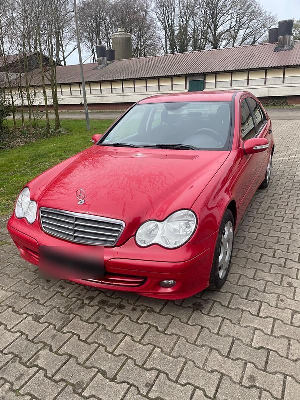 Usata Mercedes 200 2006 Rosso Berlina