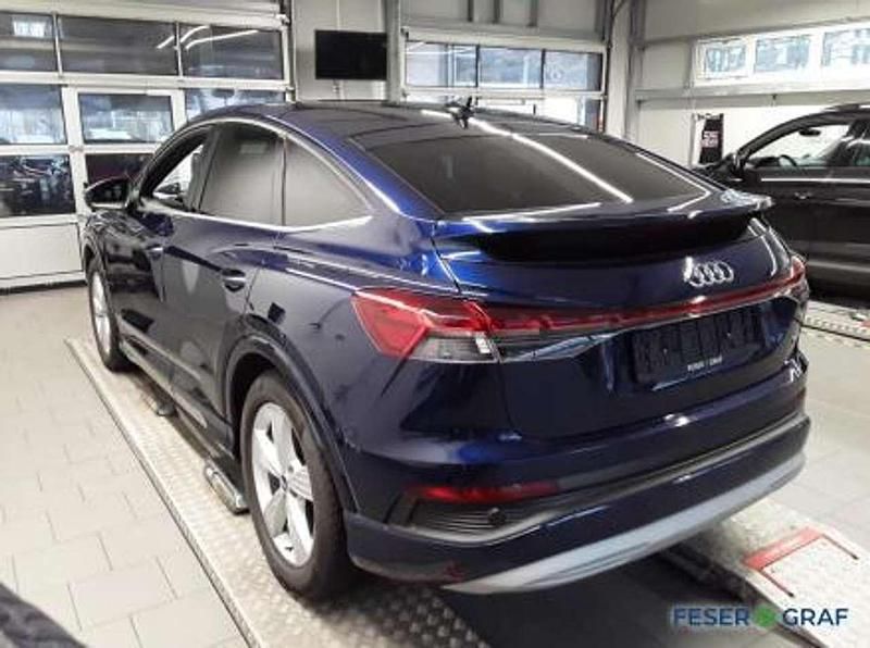 Gebraucht Audi Q4 Sportback e-tron Advanced 219 kW (299 PS) 2022 Navarrablau metallic SUV