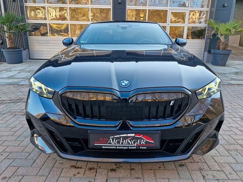 Gebraucht BMW i5 M Sport 250 kW (340 PS) 2023 Grau Limousine