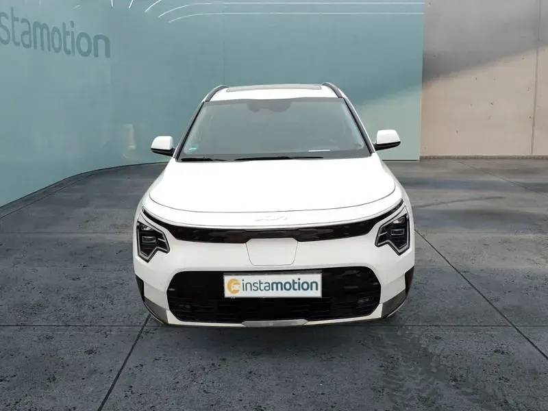 Gebraucht Kia e-Niro Inspiration 150 kW (204 PS) 2024 Weiß SUV