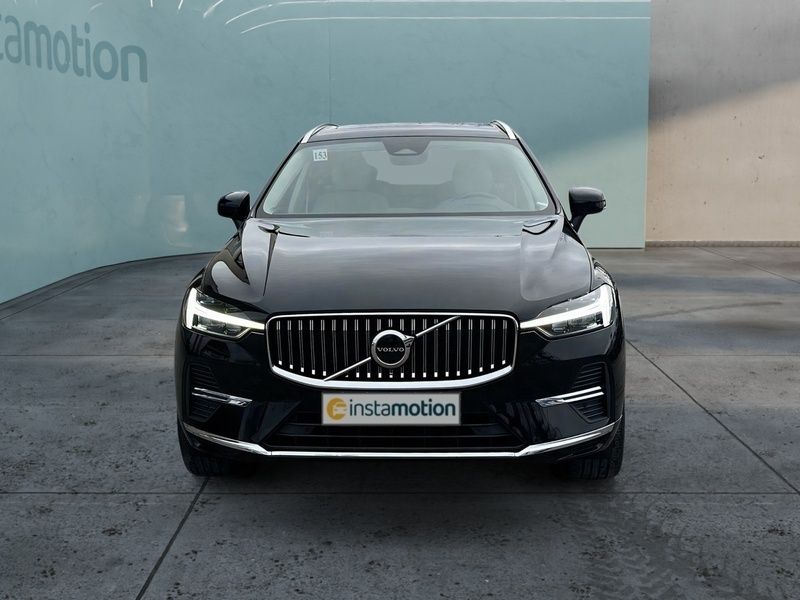 Gebraucht Volvo XC60 Plus 197 PS (144 kW) 2022 Schwarz SUV
