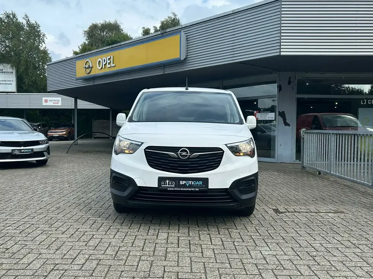 Gebraucht Opel Combo Edition 76 PS (55 kW) 2021 Jade weiß Van / Kleinbus
