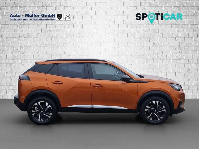 Gebraucht Peugeot 2008 Allure 131 PS (96 kW) 2022 Orange SUV