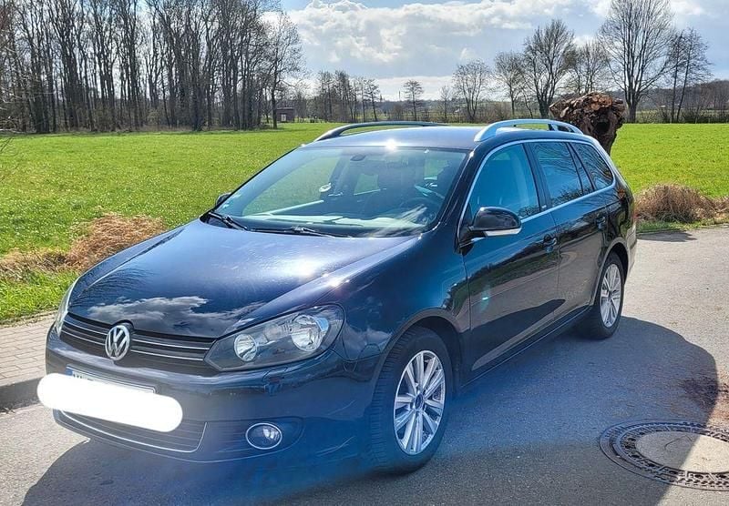 Gebraucht VW Golf VI Style 122 PS (89 kW) 2011 Blau Kleinwagen