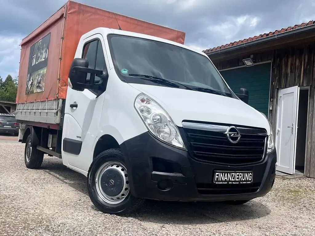 Gebraucht Opel Movano 101 PS (74 kW) 2011 Weiß Van / Kleinbus