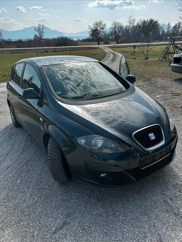 Gebraucht Seat Altea 125 PS (91 kW) 2012 Grau Limousine