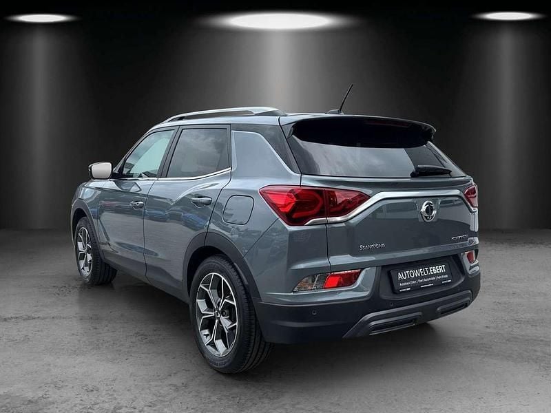 Gebraucht SsangYong Korando 163 PS (119 kW) 2022 Platinum grey SUV