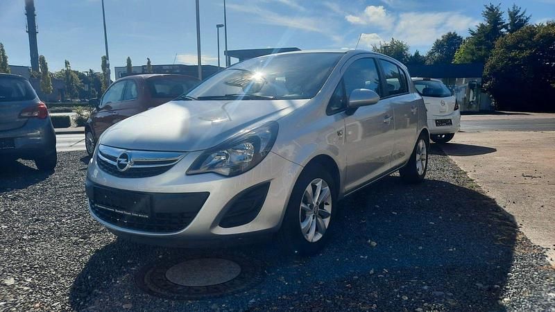 Silber Gebraucht 2014 Opel Corsa Energy Kleinwagen | 7.290 € (Etwas zu teuer) - Bild 1/4