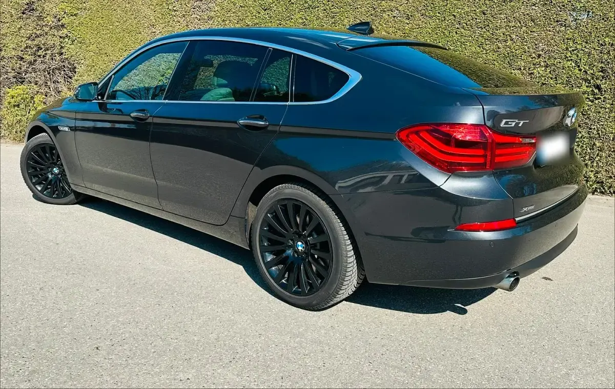 Gebraucht BMW 535 Luxury Line 306 PS (225 kW) 2013 Grau Limousine