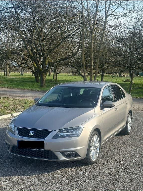 Gebraucht Seat Toledo XCELLENCE 95 PS (69 kW) 2017 Beige Kleinwagen