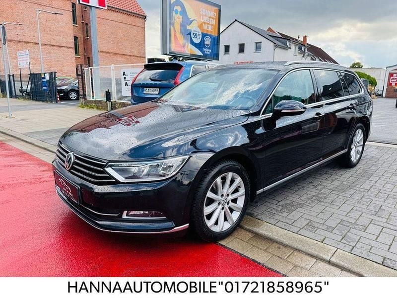 Schwarz Gebraucht 2017 VW Passat Comfortline Kombi | 9.750 € (Superpreis) - Bild 1/4