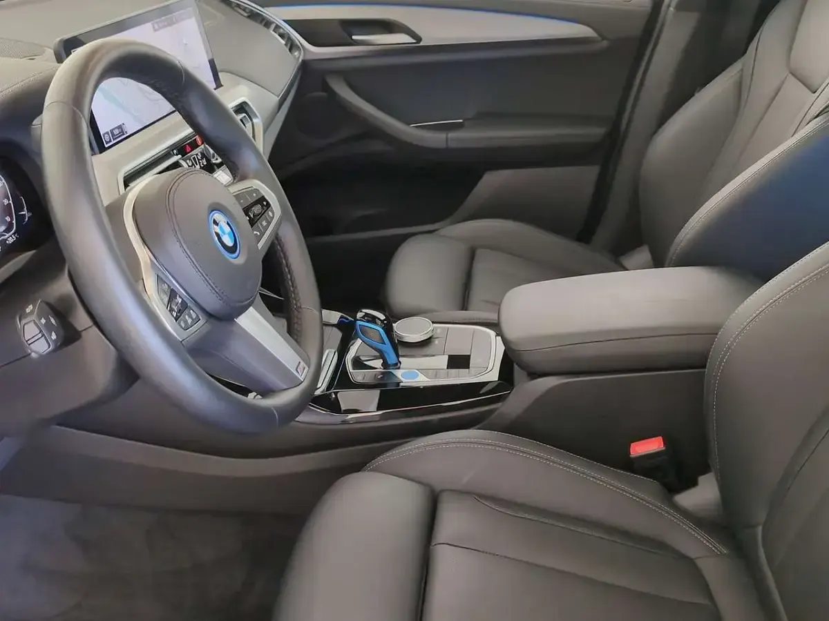 Gebraucht BMW iX3 Sport Line 210 kW (286 PS) 2022 Grau SUV