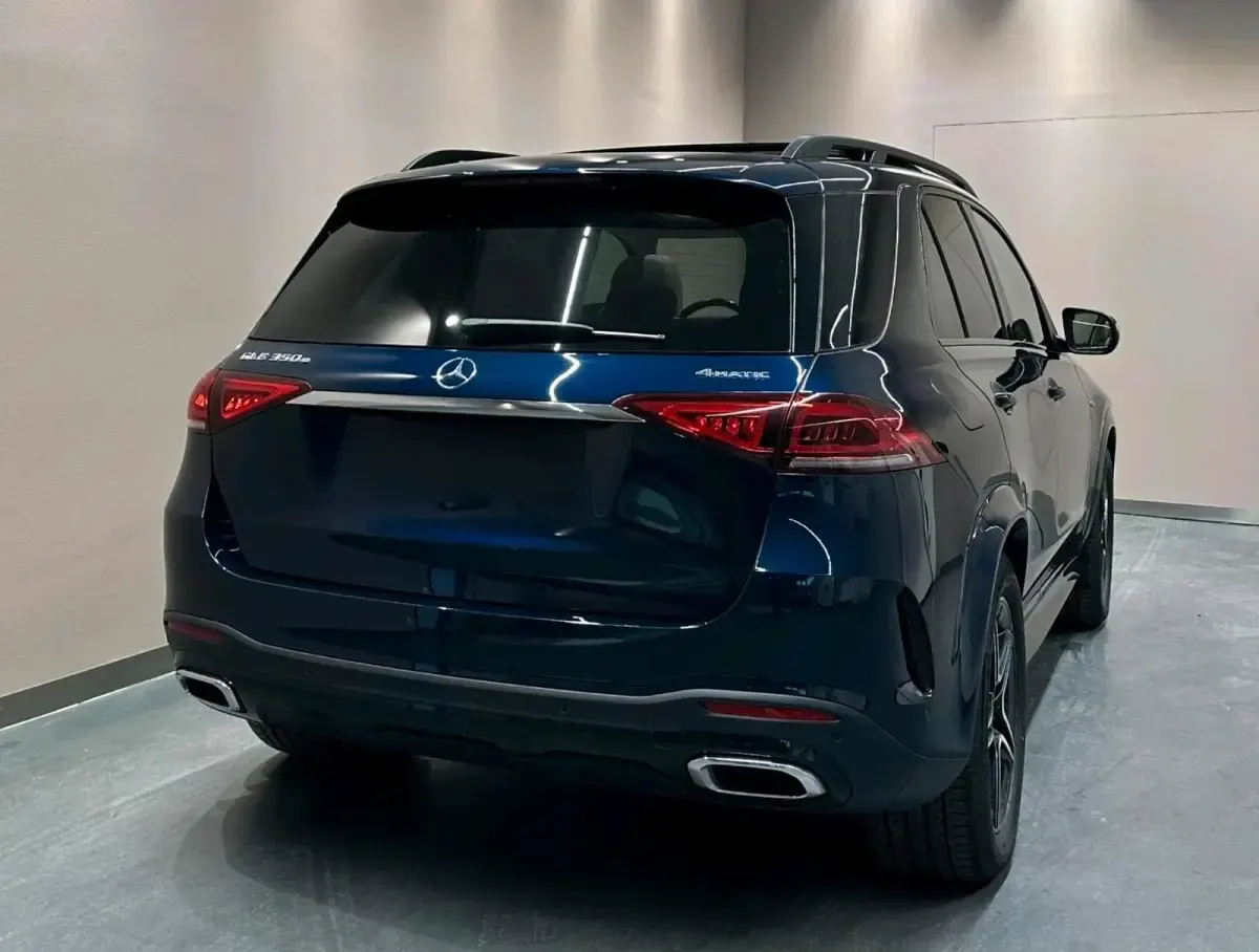Gebraucht Mercedes GLE350 333 PS (244 kW) 2021 Blau SUV