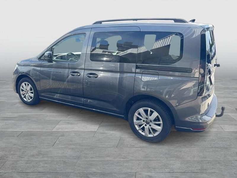 Gebraucht VW Caddy Life 122 PS (89 kW) 2022 Grau Van / Kleinbus