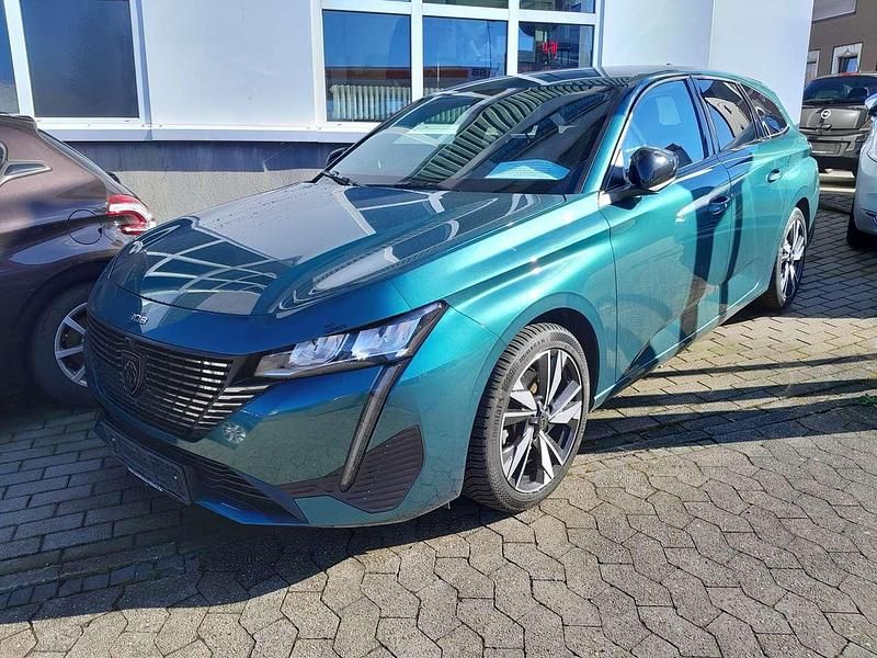 Gebraucht Peugeot 308 SW Allure 131 PS (96 kW) 2023 Avatar blau Kombi