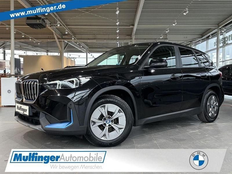 Gebraucht BMW iX1 230 kW (313 PS) 2023 Black sapphire (metallic) SUV