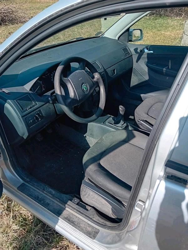 Gebraucht Skoda Fabia 2005 Silber Kleinwagen