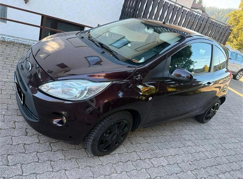 Braun Gebraucht 2010 Ford Ka Kleinwagen | 2.000 € (Fairer Preis) - Bild 1/3