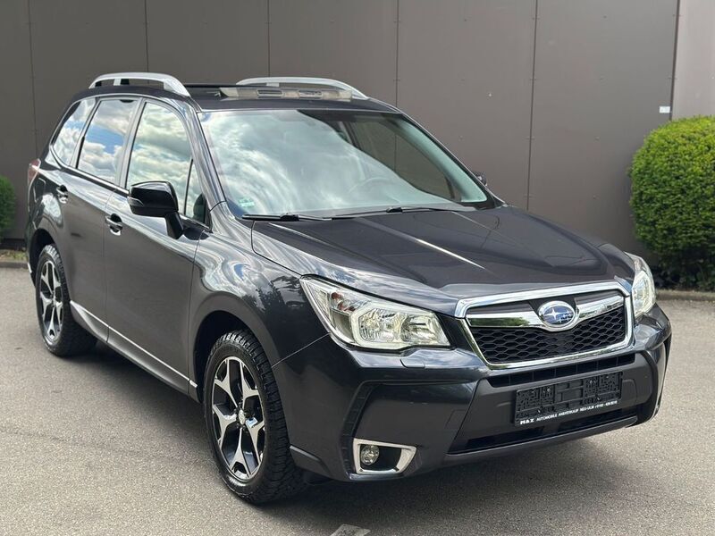 Grau Gebraucht 2015 Subaru Forester Premium SUV | 8.100 € (Superpreis) - Bild 1/4
