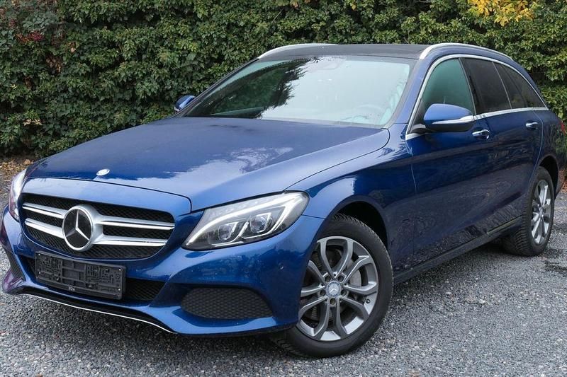 Brillantblau Gebraucht 2015 Mercedes C250 Kombi | 13.500 € (Fairer Preis) - Bild 1/4