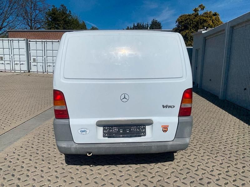 Gebraucht Mercedes Vito 82 PS (60 kW) 2002 Weiß Van