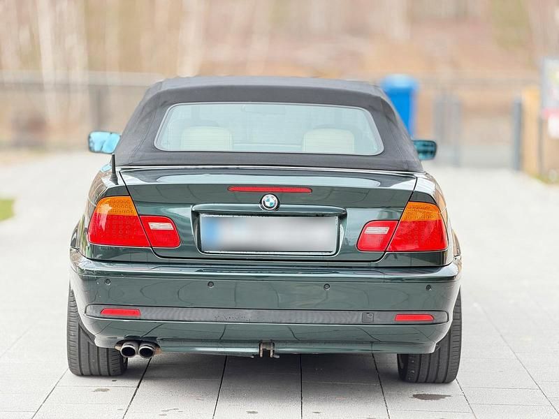 Gebraucht BMW 325 2004 Grün Cabrio
