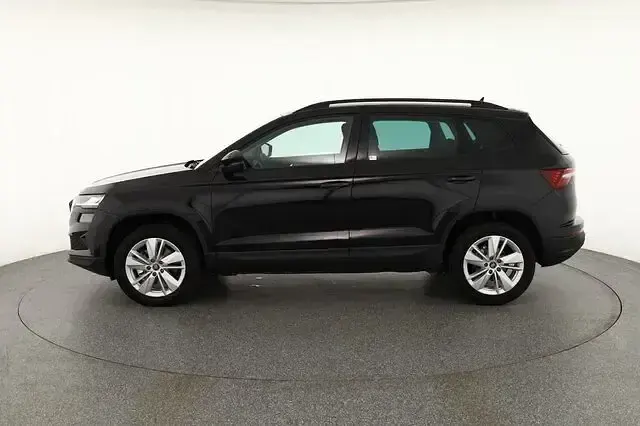 Neu Skoda Karoq 150 PS (110 kW) 2025 Andere SUV