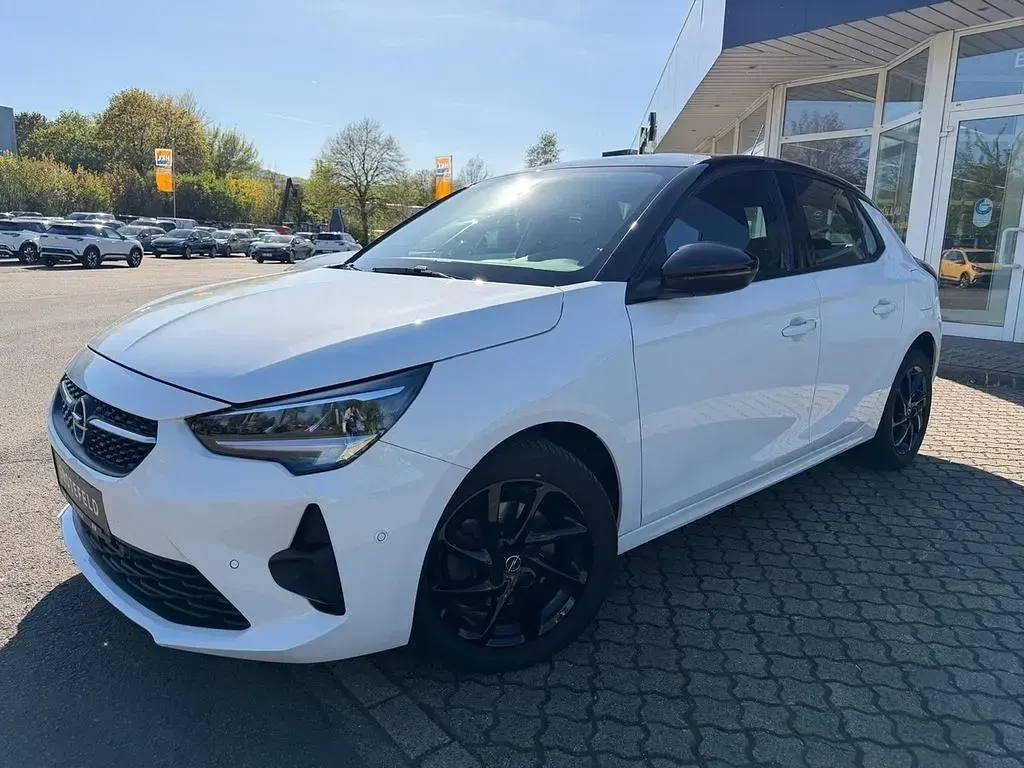 Gebraucht Opel Corsa GS Line 101 PS (74 kW) 2023 Weiß  dach schwarz Kleinwagen
