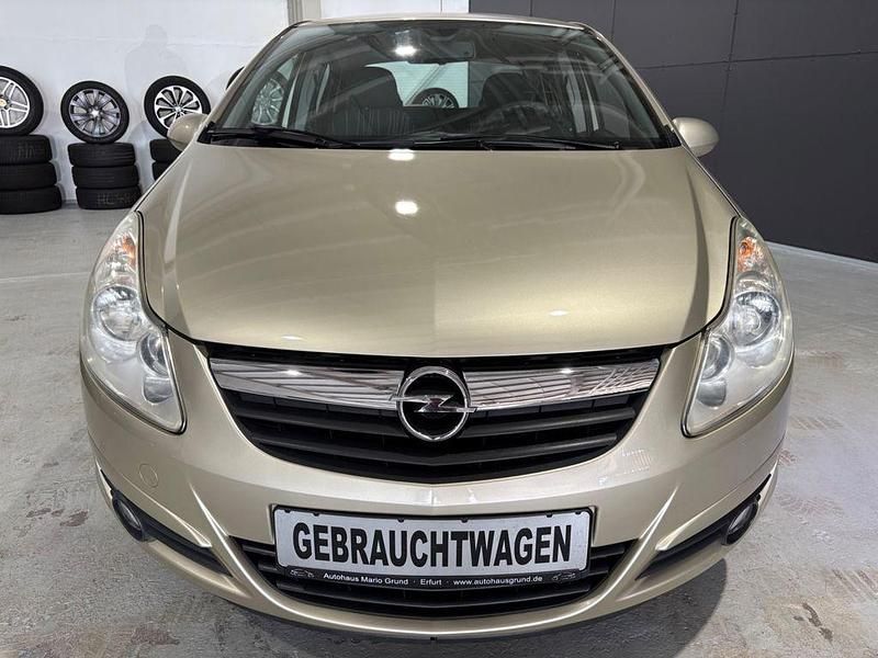 Używany Opel Corsa Edition 80 KM (58 kW) 2009 Złoty Hatchback