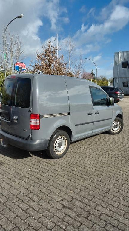Gebraucht VW Caddy 102 PS (75 kW) 2014 Grau Van / Kleinbus
