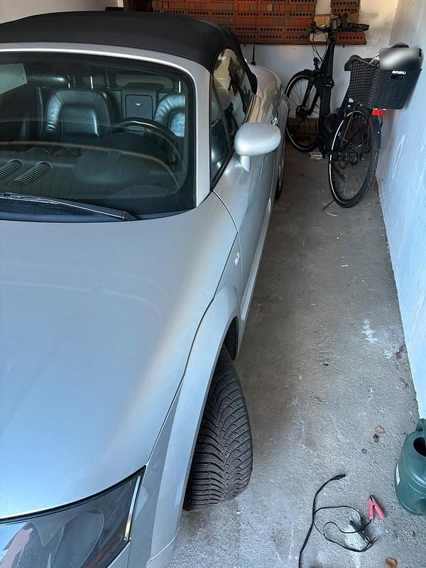 Gebraucht Audi TT Roadster S-Line 224 PS (164 kW) 2000 Silber Cabrio