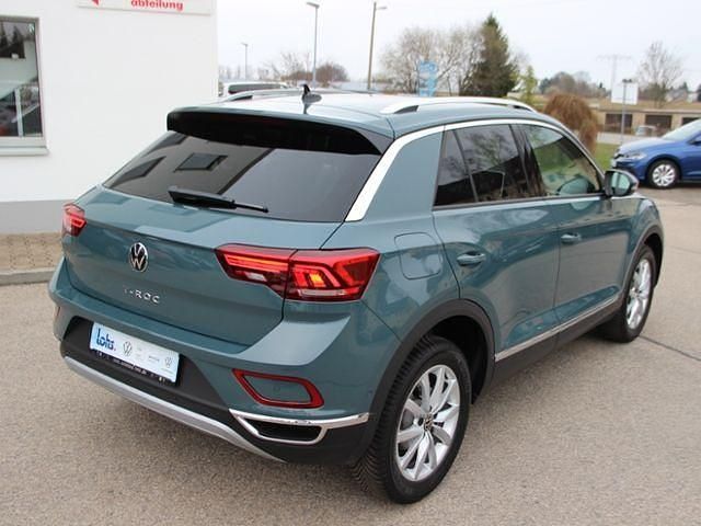 Gebraucht VW T-Roc Style 150 PS (110 kW) 2025 Petroleum blue metallic SUV